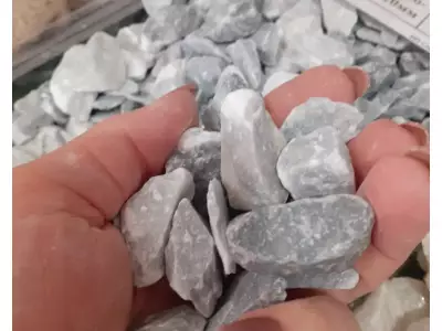 Крошка мраморная серо-голубая 10-20 мм., 20 кг.
