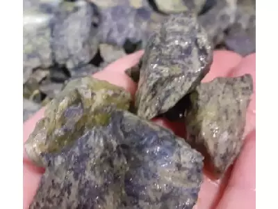 Крошка каменная "Змеевик", 10-20мм., 100кг.